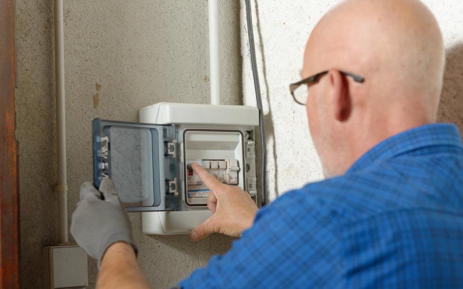 dépannage électricien Magny-les-Hameaux